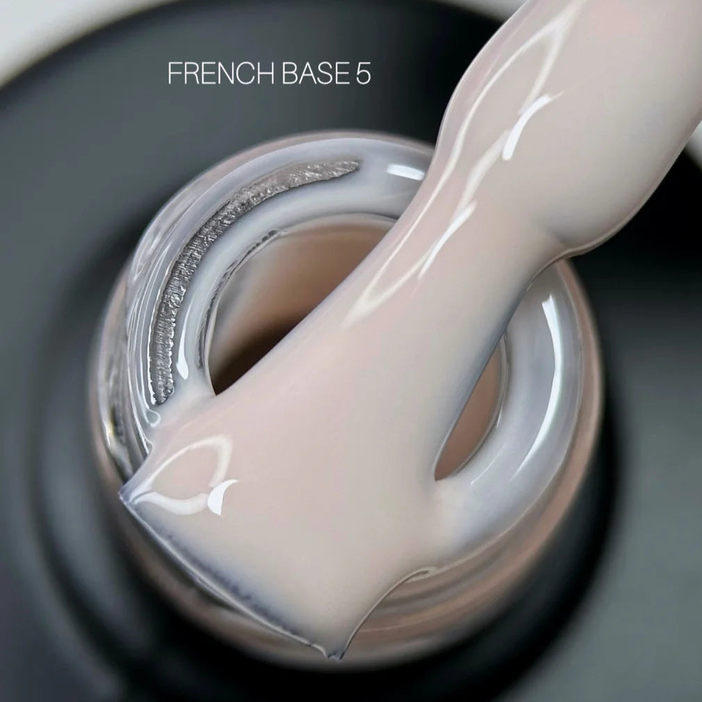SAGA FRENCH BASE 15ml- No5