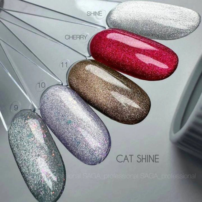 SAGA CAT SHINE 10ml - No13 Cherry