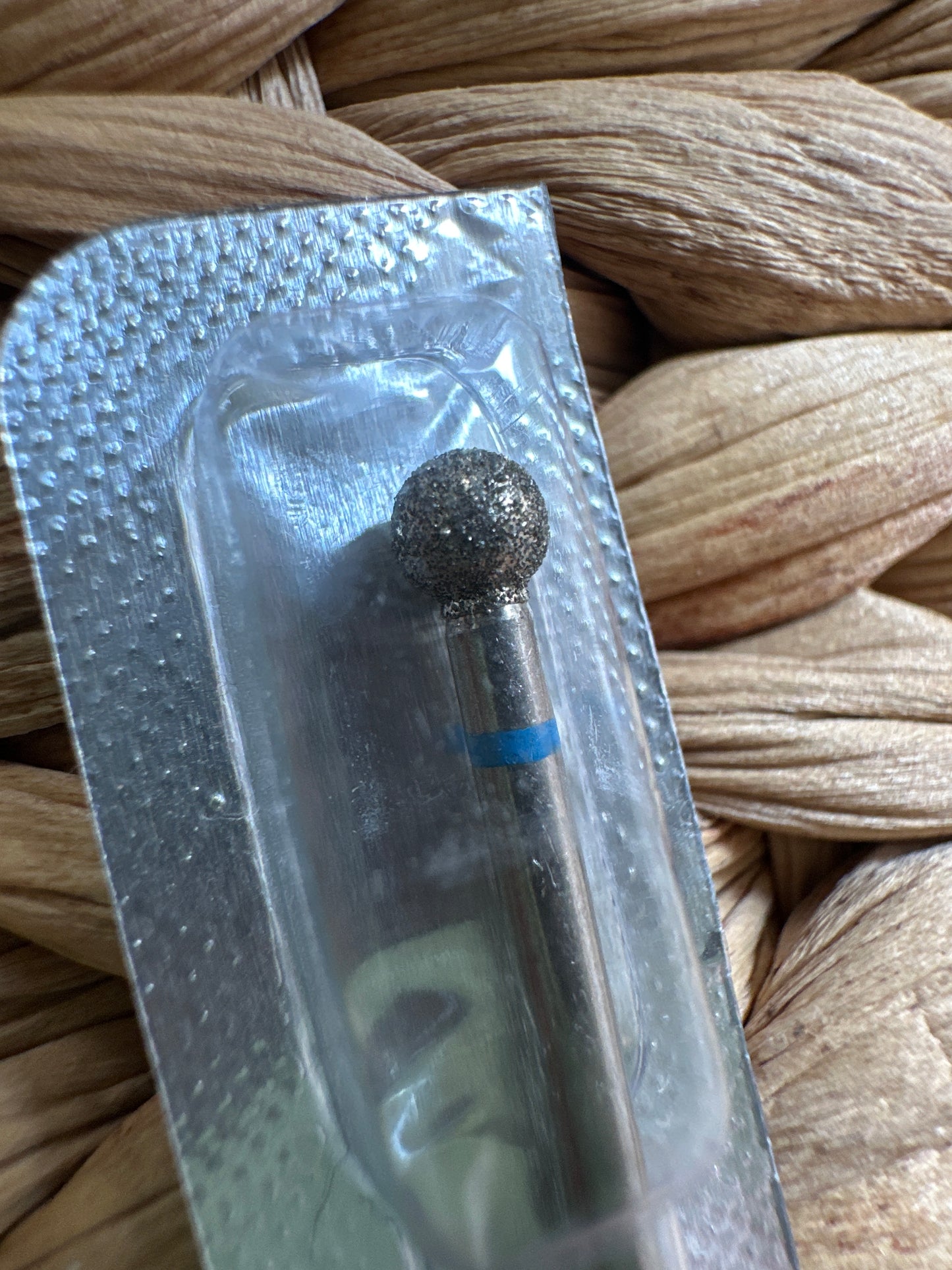 Formula Prof diamond nail drill bit blur 0.40