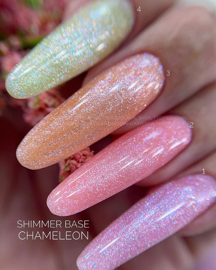 SAGA  Shimmer Base CHAMELEON 5 (15ml) light green