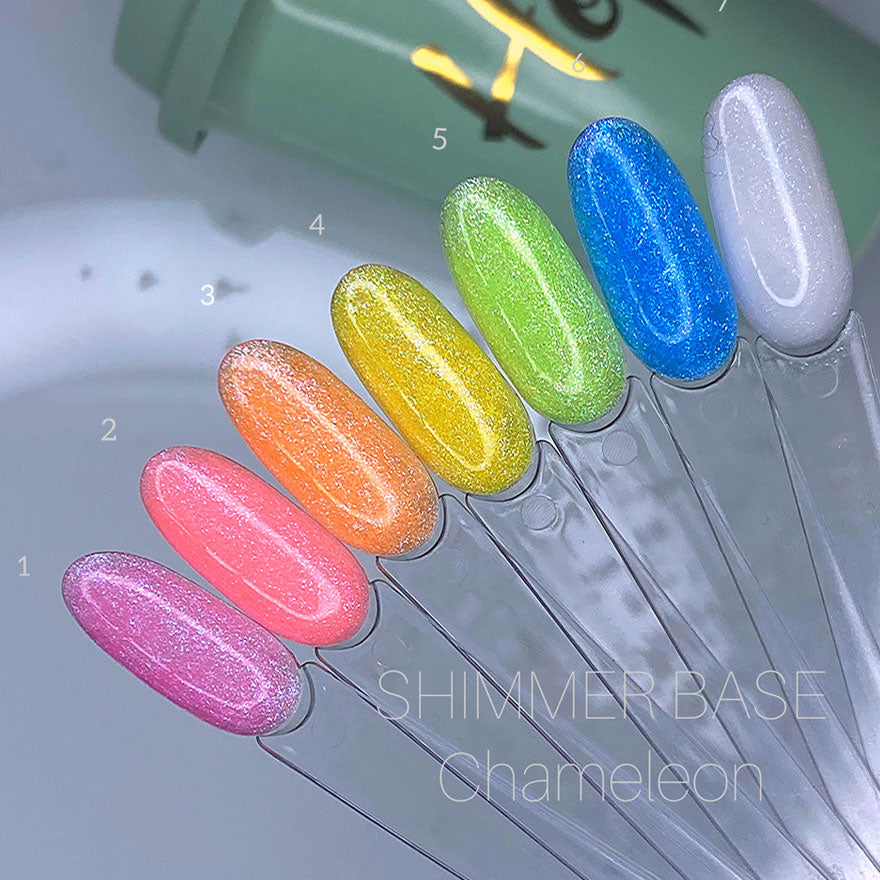 SAGA  Shimmer Base CHAMELEON 5 (15ml) light green