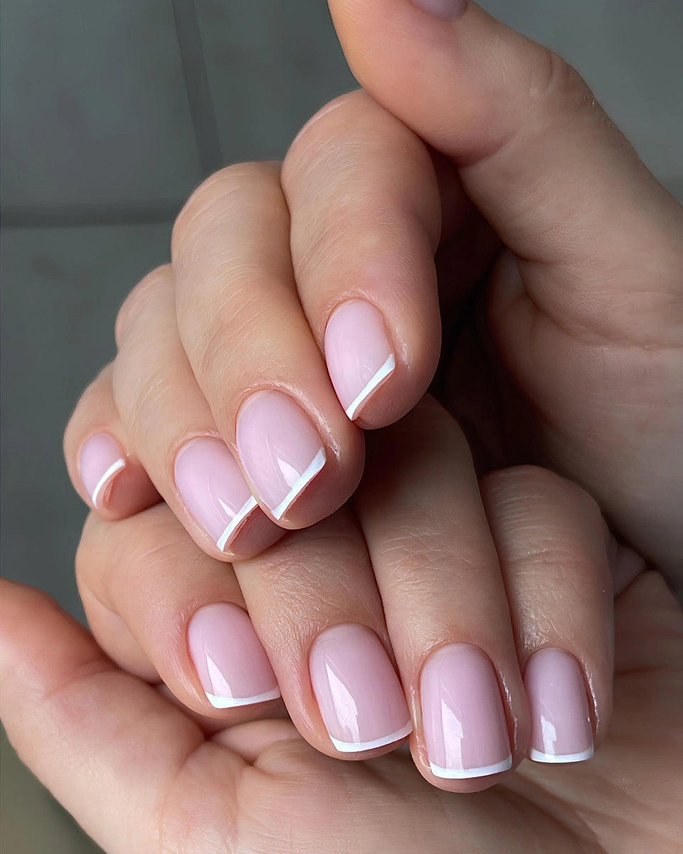 DARK Iconic Gel 16, 30 ml - All Pro Beauty