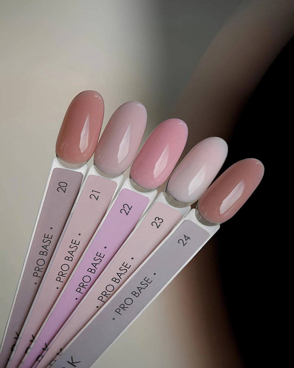 DARK Pro Base 22, 15 ml - All Pro Beauty