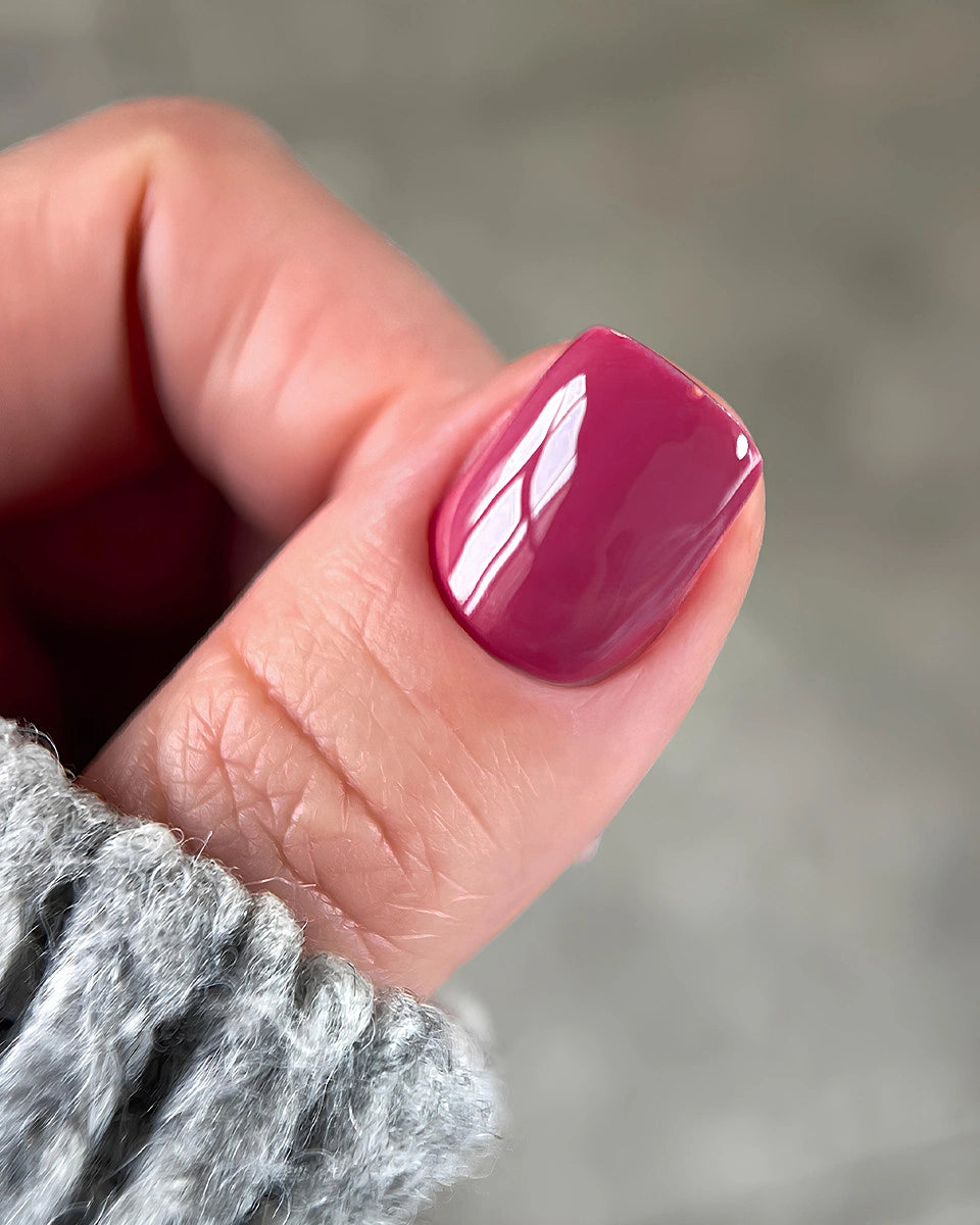 DARK Gel Polish 044, 6 ml