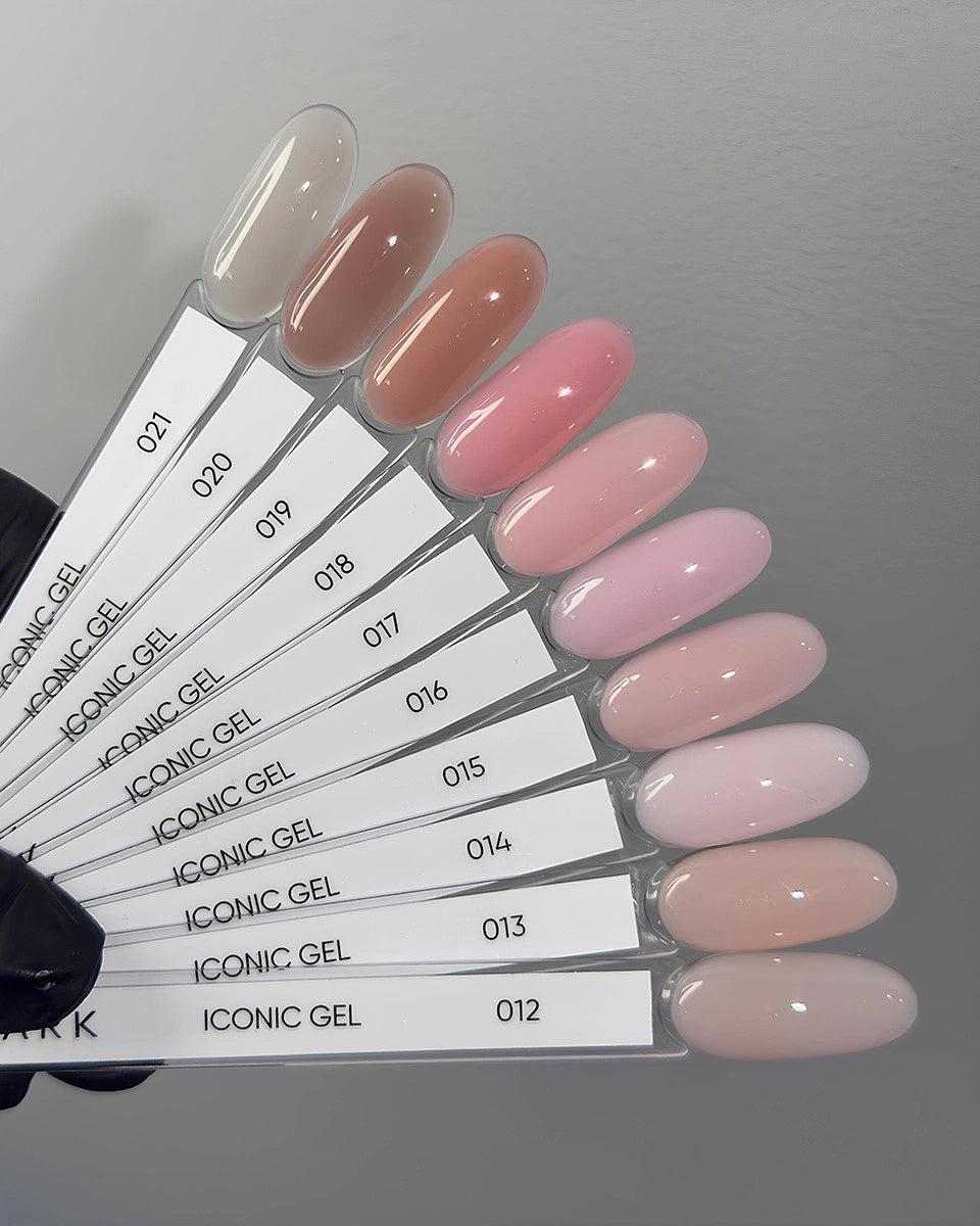 DARK Iconic Gel 18, 30 ml - All Pro Beauty
