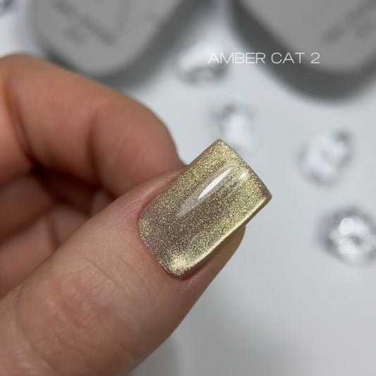 SAGA professional Gel polish Amber cat 02, 10 ml