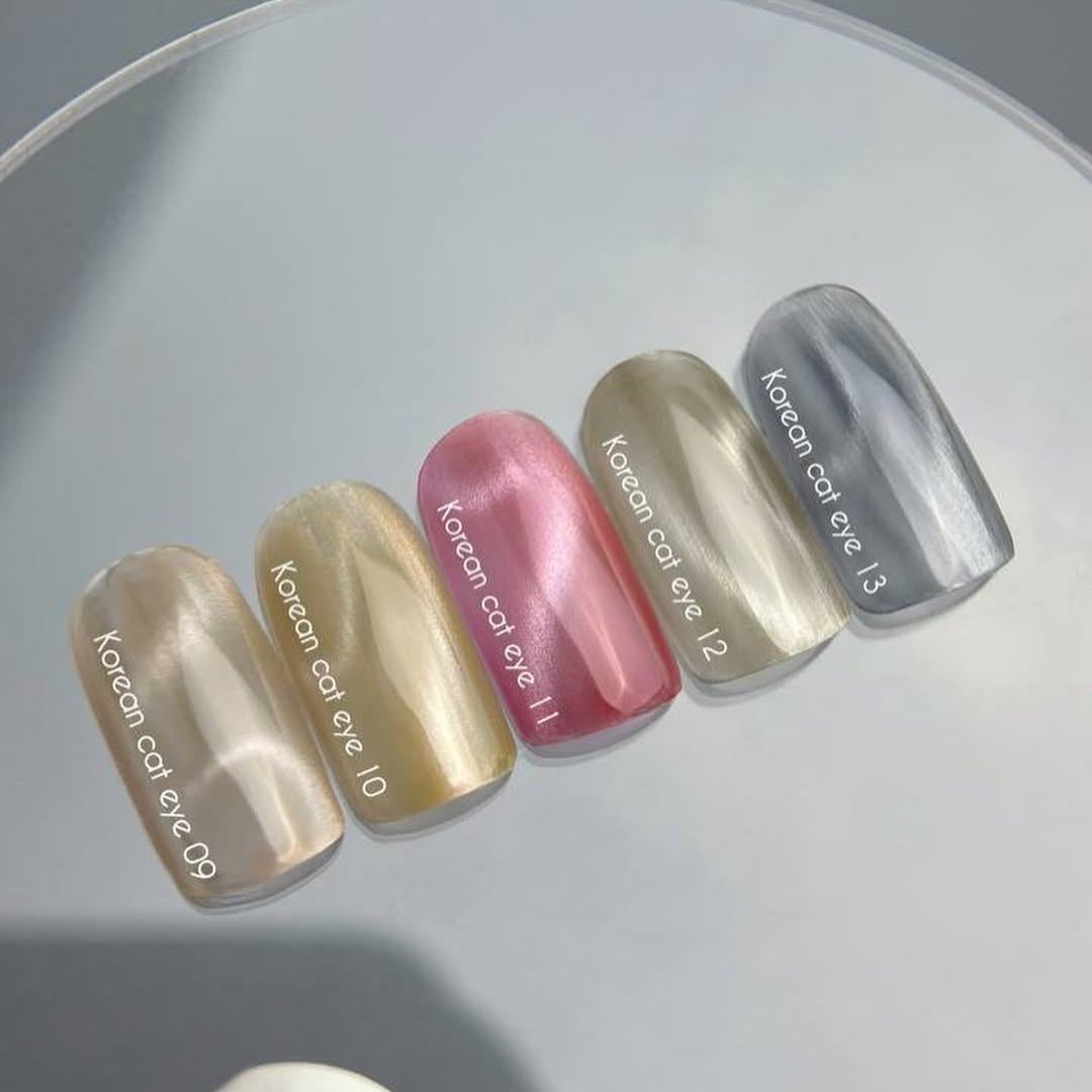 NAILSOFTHEDAY Korean cat eye 09 – nude-beige cat eye gel polish, 10 ml