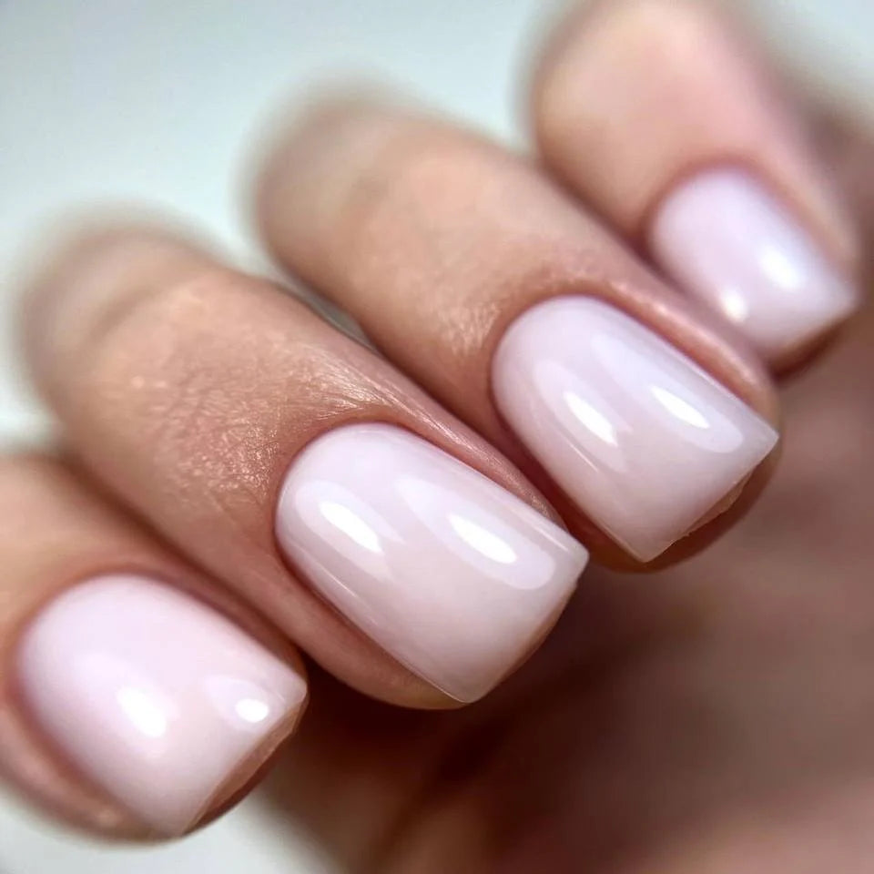 DARK Pro Base 04, 15 ml - All Pro Beauty