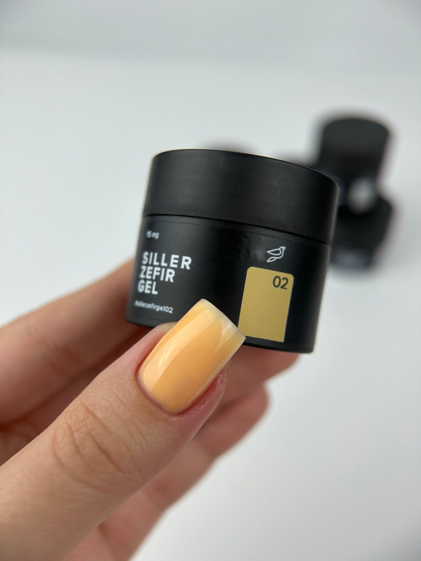 Siller Zefir Gel 02 Nail Gel, 15 ml - All Pro Beauty