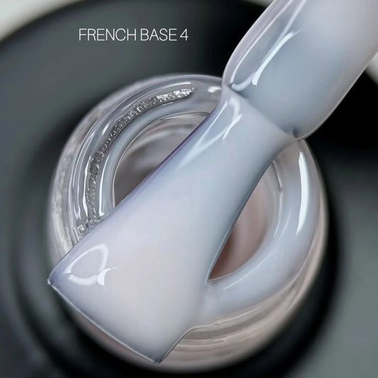 SAGA FRENCH BASE (15ml) — No4