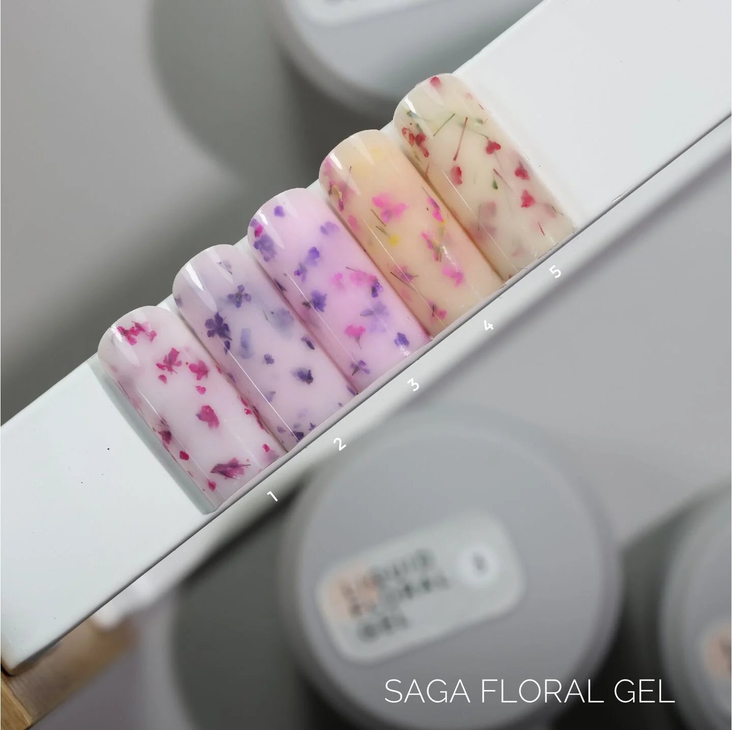 SAGA. Liquid Floral Gel, 15 ml, #04