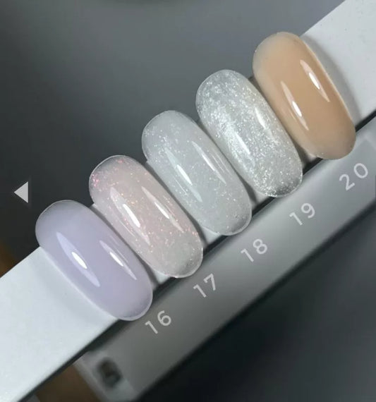 Saga Builder Gel Veil (30ml) — No20