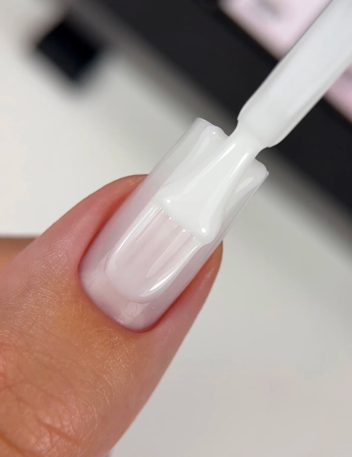 BIBLIOTEKA Cover Base № 02 Milk – Milky, 10 ml