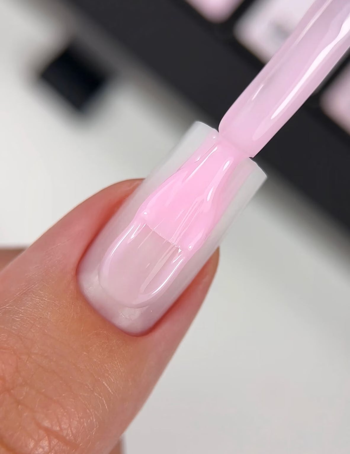 BIBLIOTEKA Cover Base № 04 Petal – Soft pink, 10 ml