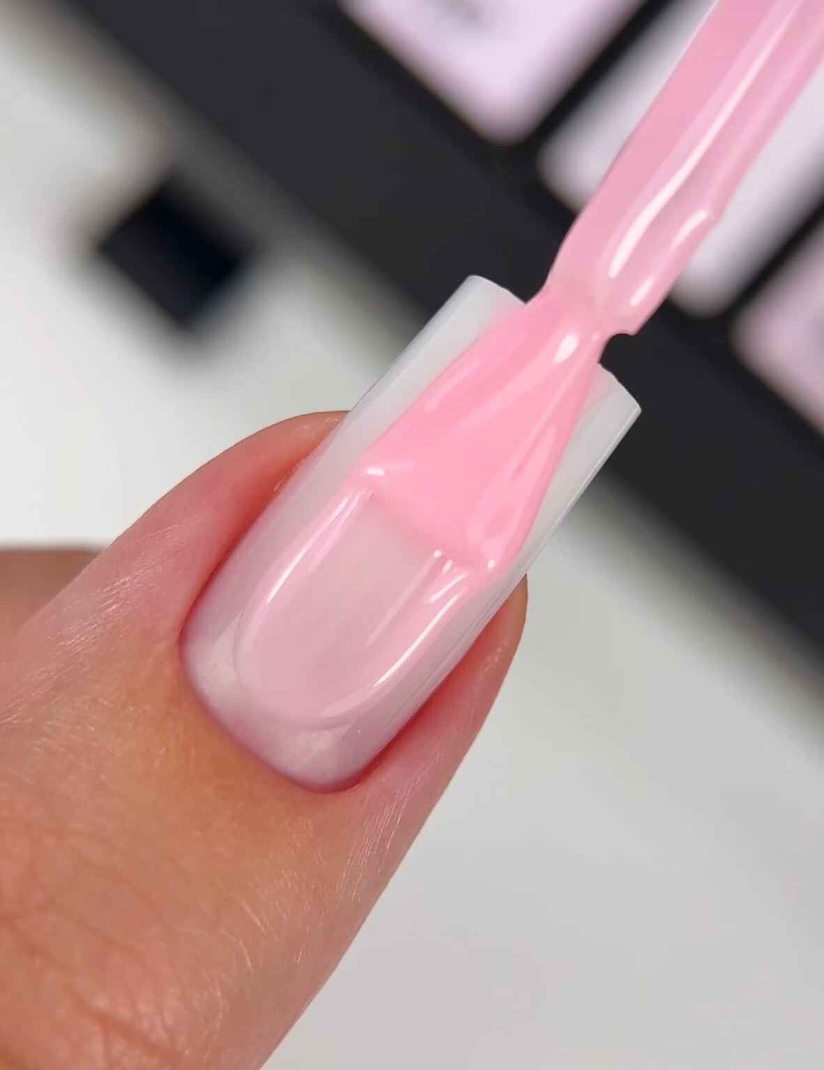 BIBLIOTEKA Cover Base № 05 Bloom – Pink, 10 ml