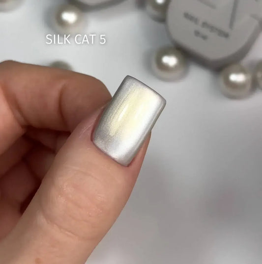 Saga Silk Cat 10ml - No5